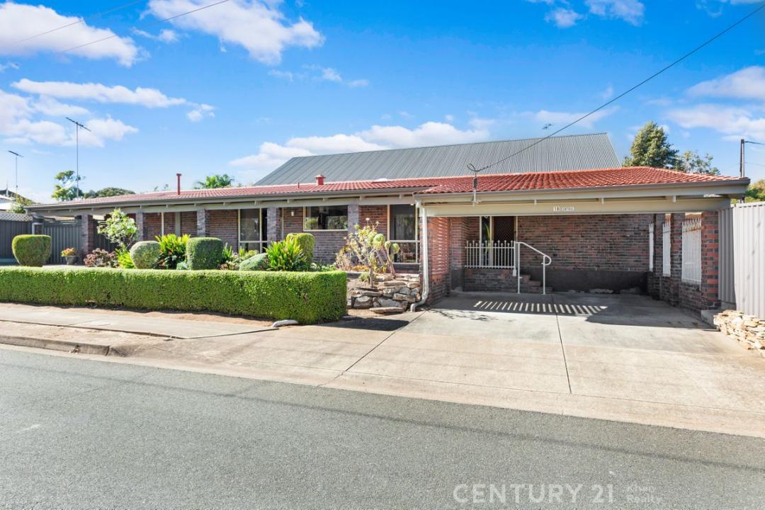 18 Central Avenue, Hallett Cove, SA 5158, Australia