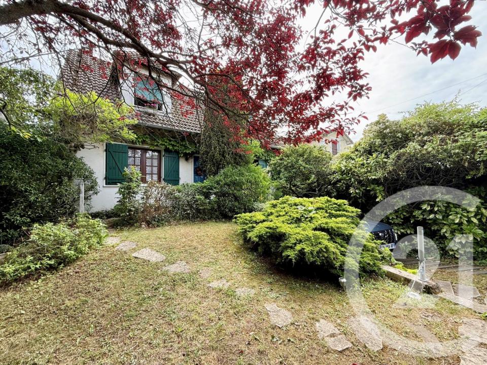 Argenteuil, Île-de-France 95100, France