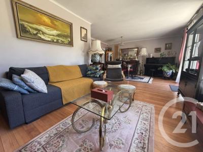 Chelles, Île-de-France 77500, Fransa