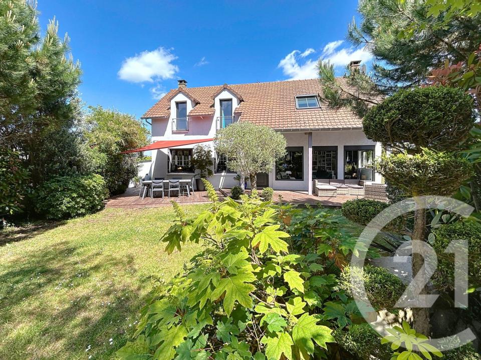Igny, Île-de-France 91430, France