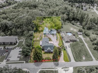 501 W Fox Lake Road, Angola, إنديانا 46730, الولايات المتحدة