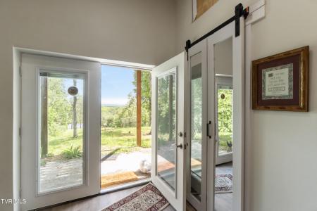 2087 Fodderstack Mountain Loop, Greeneville, Tennessee 37745, États-Unis