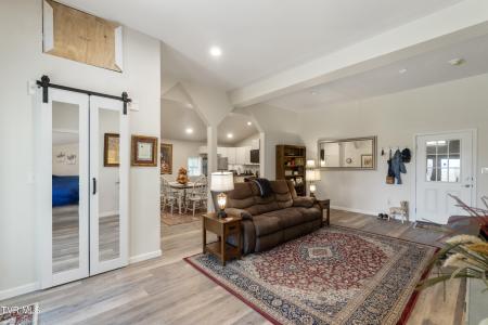 2087 Fodderstack Mountain Loop, Greeneville, Tennessee 37745, États-Unis