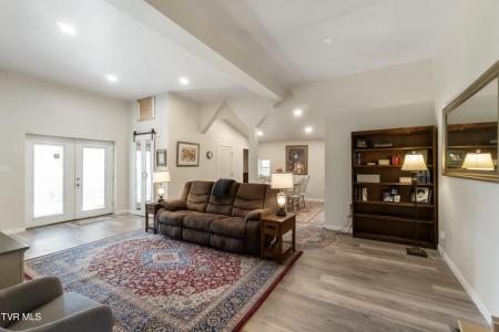 2087 Fodderstack Mountain Loop, Greeneville, Tennessee 37745, États-Unis