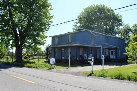 4760  Ch. Clément-Pesant, Mirabel, Quebec J7N 2Y9, Kanada