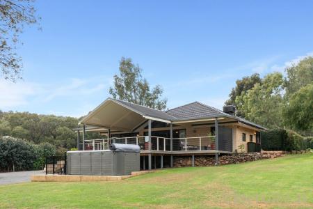 3 Homestead Place, Byford, WA 6122, Australia