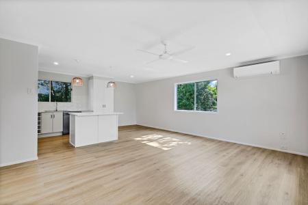 1 Jeanette Avenue, Nambour, QLD 4560, Australia