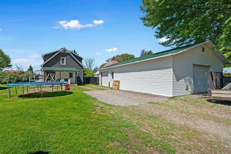 12 Rue McFarlane, Campbell's Bay, Quebec J0X 1K0, CANADÁ