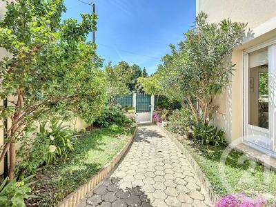 Vert St Denis, Иль-де-Франс 77240, Франция
