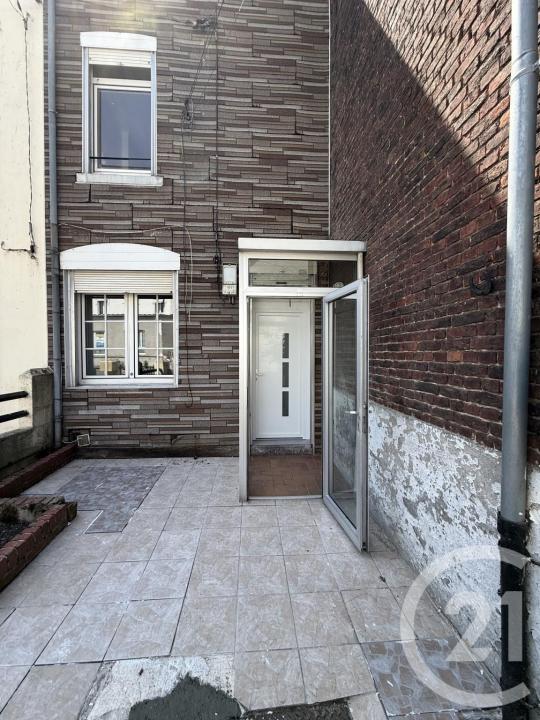Hautmont, Nord-Pas-de-Calais 59330, France
