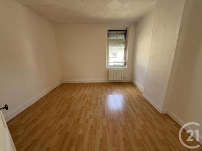 Hautmont, Nord-Pas-de-Calais 59330, France