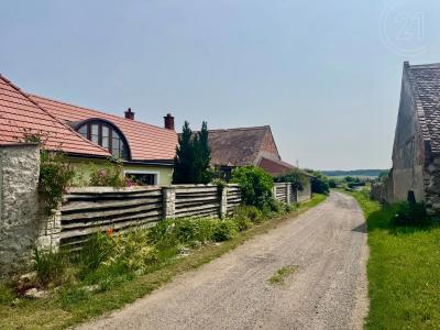 Štítary, Znojmo 67102, Czech Republic