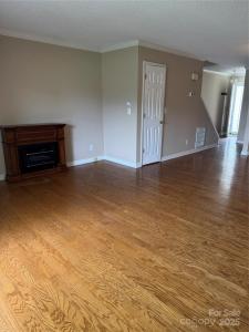 303 Eastwood Drive, Salisbury, צפון קרוליינה 28146, ארצות הברית של אמריקה 