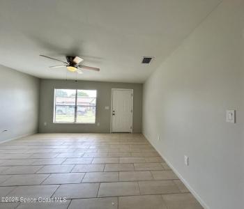 22 E Towne Place, Titusville, Florida 32796, USA