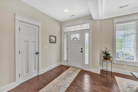 700 Thornblade Way, Blue Ridge, וירג'יניה 24064, ארצות הברית של אמריקה 