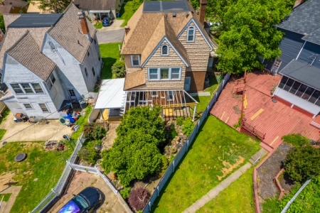 1112 Maple Avenue, Ashland, Kentucky 41101, USA
