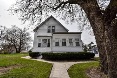 3627 Ridge Road, Lansing, Illinois 60438, USA