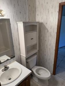 328 Meadow Pond, Runaway Bay, Texas 76426