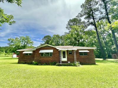158 Robert Baggett Rd, Columbia, Mississippi 39429, USA