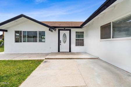 1712 N 7th Place, Port Hueneme, California 93041, USA