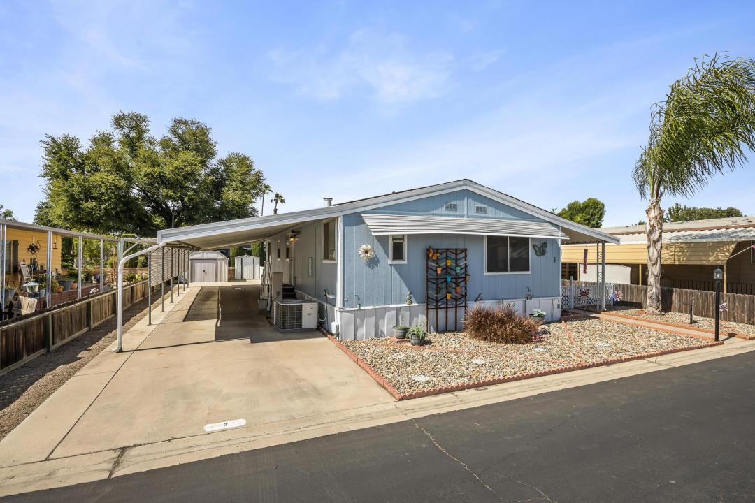 2627 W Midvalley Spc 3 Avenue, Visalia, Califórnia 93277, Estados Unidos