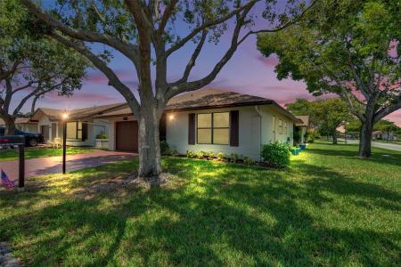 1584 SW 22nd Ter, Deerfield Beach, Florida 33442, Stati Uniti