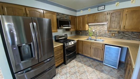 4091 W 76th Lane, Merrillville, אינדיאנה 46410, ארצות הברית של אמריקה