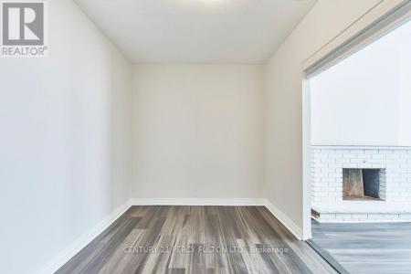 471 SHAW STREET, Toronto (palmerston-little Italy), Ontario M6G 3L4, Kanada