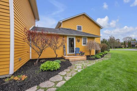 66 O'NEILL DRIVE, Belleville, Ontario K8N 4Z4, Canadá