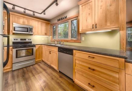 192 MOOSWA DRIVE EAST, Onanole, Manitoba R0J 1N0, Canadá