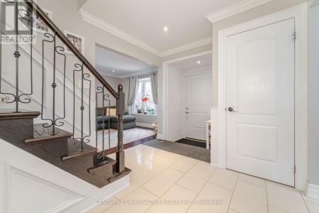 37 MASSEY STREET, Brampton (central Park), 安大略省 L6S 2V7, 加拿大