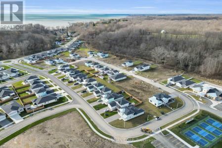 403 BREAKWATER BOULEVARD, Central Elgin (port Stanley), Ontario N5L 0B5, Kanada