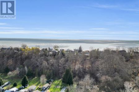 403 BREAKWATER BOULEVARD, Central Elgin (port Stanley), Ontario N5L 0B5, Kanada