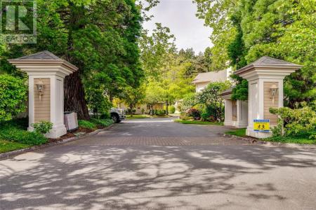 510 MARSETT PLACE, Saanich, British Columbia V8Z 7J1, Canada