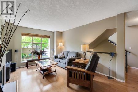510 MARSETT PLACE, Saanich, British Columbia V8Z 7J1, Canada