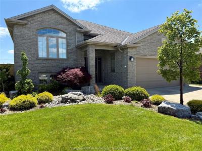 118 MOLENGRAAF WAY, Chatham, Ontario N7M 0A2, Canada