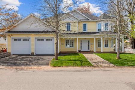 286 BEAVER STREET, Summerside, Prince Edward Island C1N 2A1, Canada