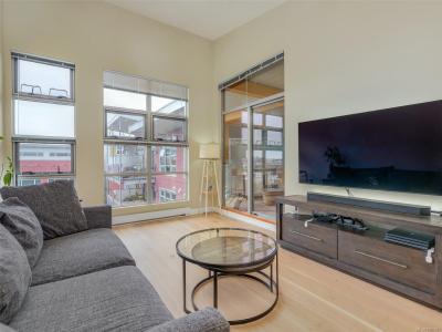 797 TYEE RD, Victoria, Colúmbia Britânica V9A 7R4, CANADÁ