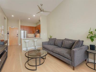 797 TYEE RD, Victoria, Colúmbia Britânica V9A 7R4, CANADÁ