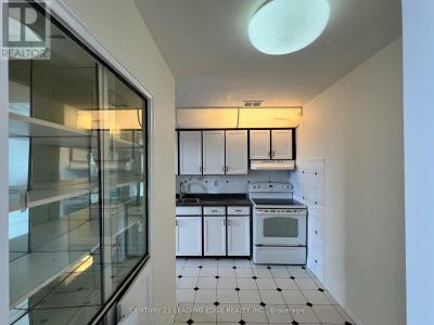 80 GRANDRAVINE DRIVE, Toronto (york University Heights), Ontario M3J 1B2, Canada