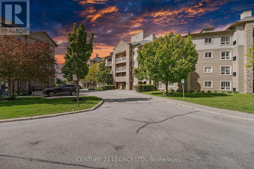 8 DAYSPRING CIRCLE, Brampton (goreway Drive Corridor), Ontario L6P 2Z7, Canada