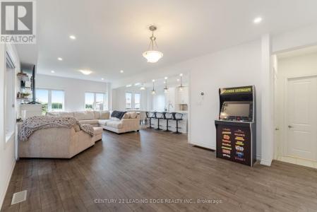 307 RIDLEY CRESCENT, Southgate, Ontario N0C 1B0, CANADÁ