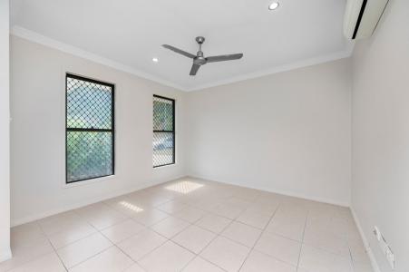 28 Franklin Drive, Mount Louisa, QLD 4814, Australia