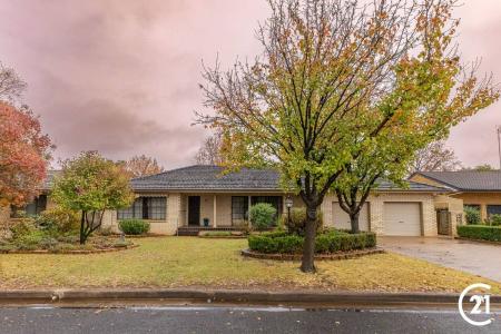 8 Blue Gum Street, Forbes, NSW 2871, Australia