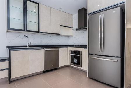 5167  Rue Sherbrooke O., Montréal (Côte-des-Neiges/Notre-Dame-de-Grâce), Quebec H4A 1T5, Canada