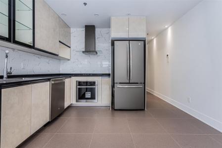 5167  Rue Sherbrooke O., Montréal (Côte-des-Neiges/Notre-Dame-de-Grâce), Quebec H4A 1T5, Canada