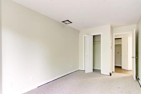 7928 Ch. Kingsley, Côte-Saint-Luc, Квебек H4W 3L5, Канада