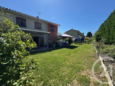 Genas, Rhône-Alpes 69740, Frankreich
