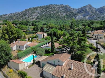 Robion, Provence-Alpes-Côte D'Azur 84440, Frankreich