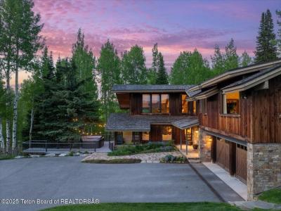 3375 W KILLDEER Road, Jackson, Wyoming 83001